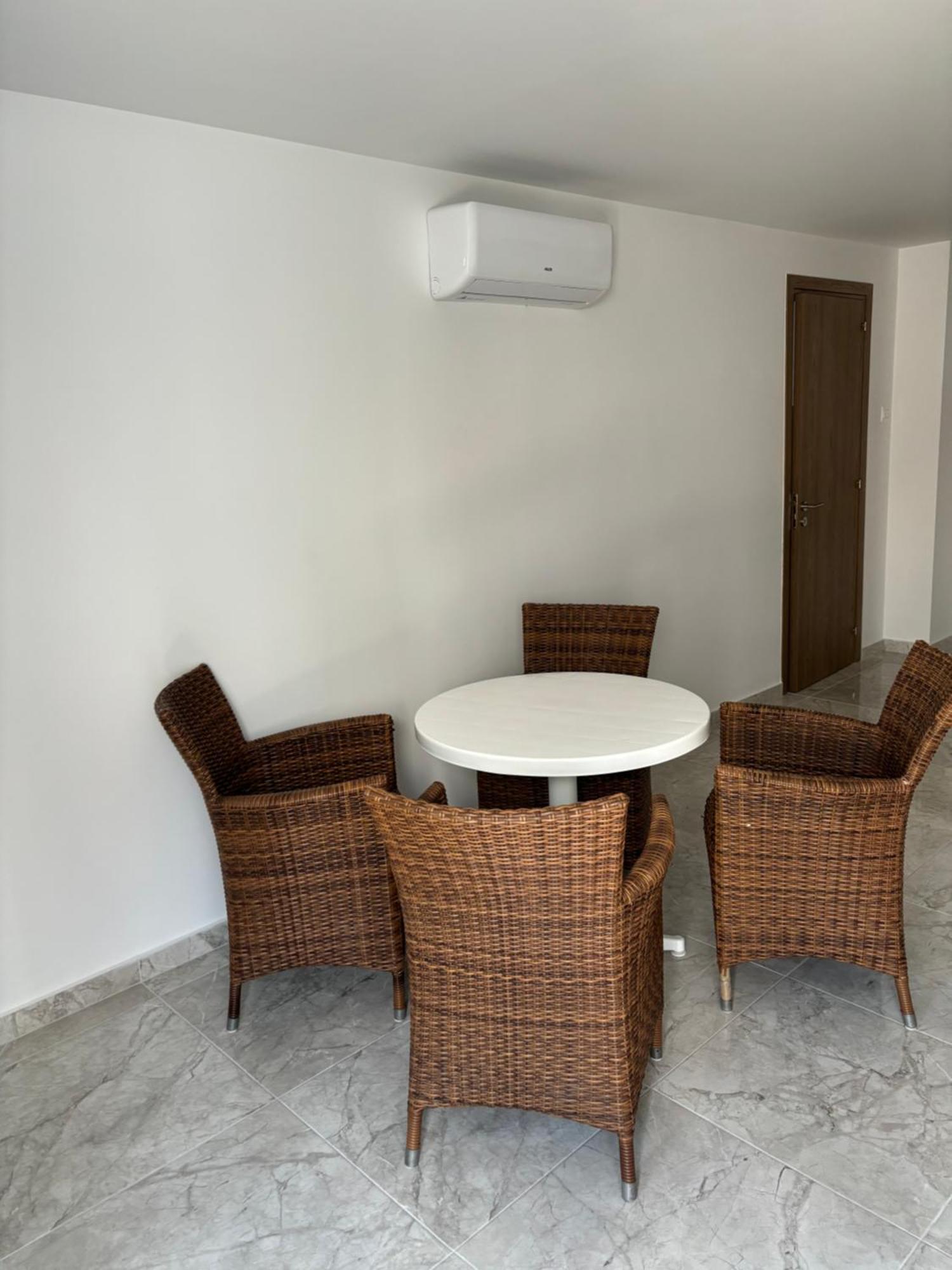 Luca Apts Napa Айя-Напа Екстер'єр фото